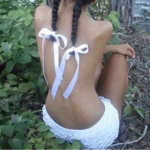 Meet your Posher, Sira